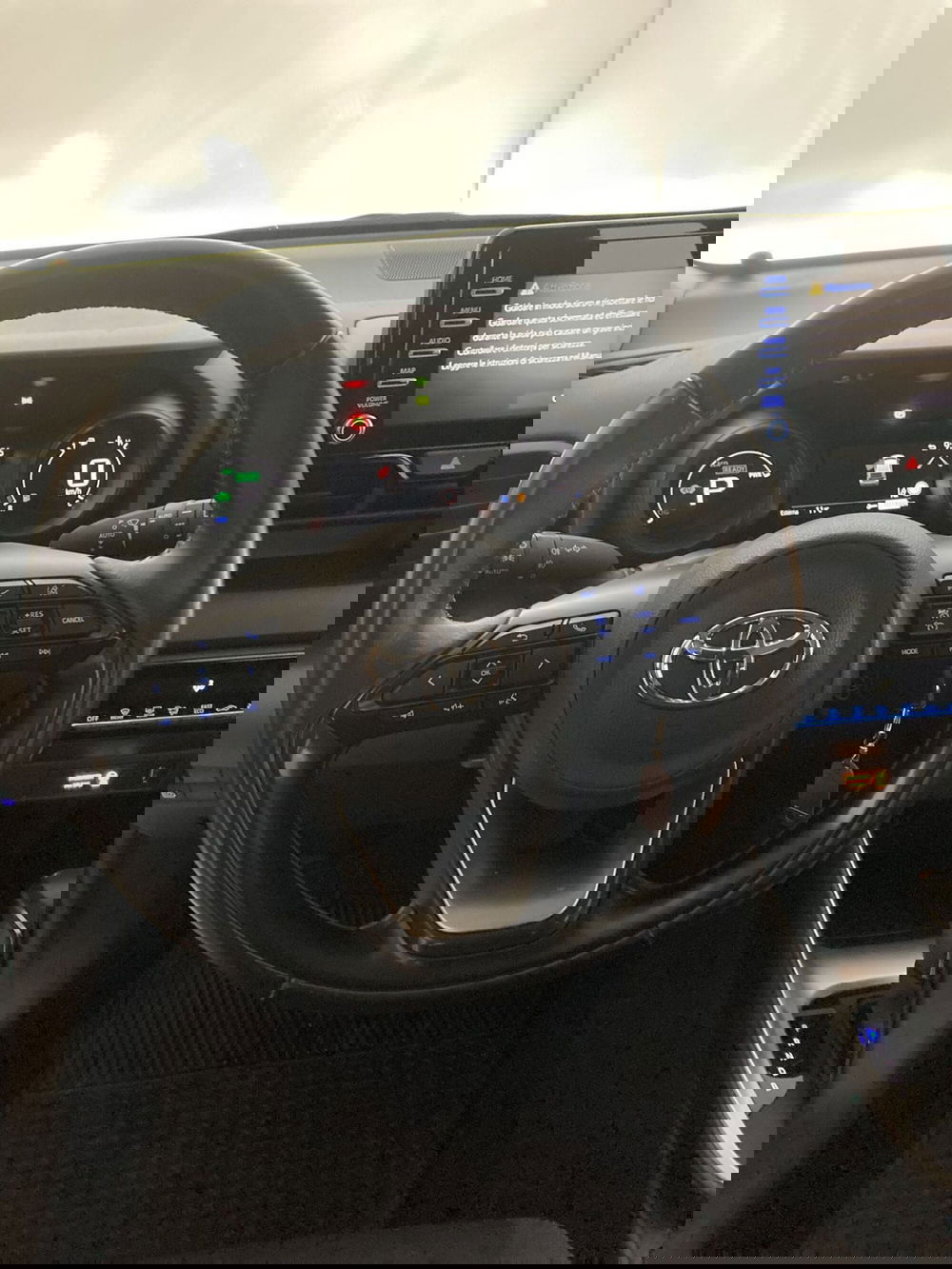 Toyota Yaris usata a Barletta-Andria-Trani (10)