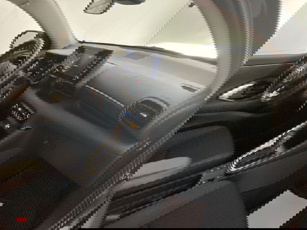 Toyota Yaris usata a Barletta-Andria-Trani (16)
