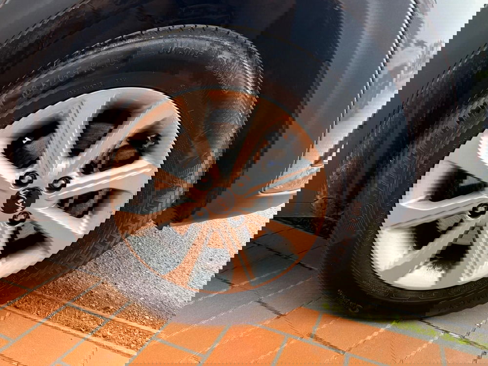 Kia Stonic usata a Arezzo (17)