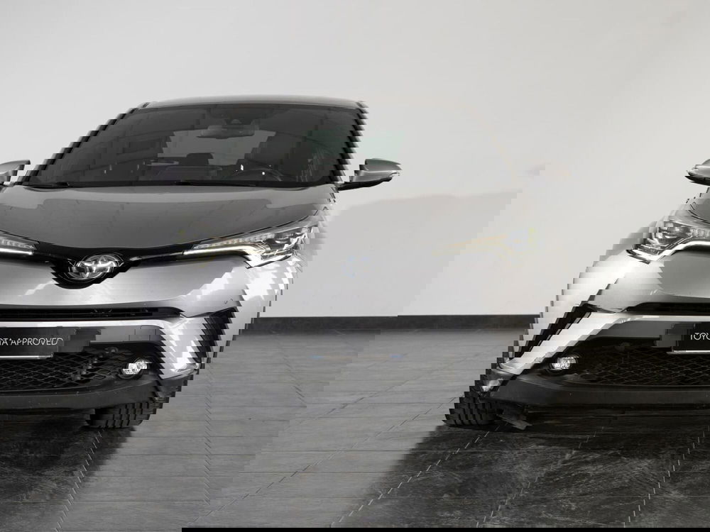 Toyota Toyota C-HR usata a Foggia (5)