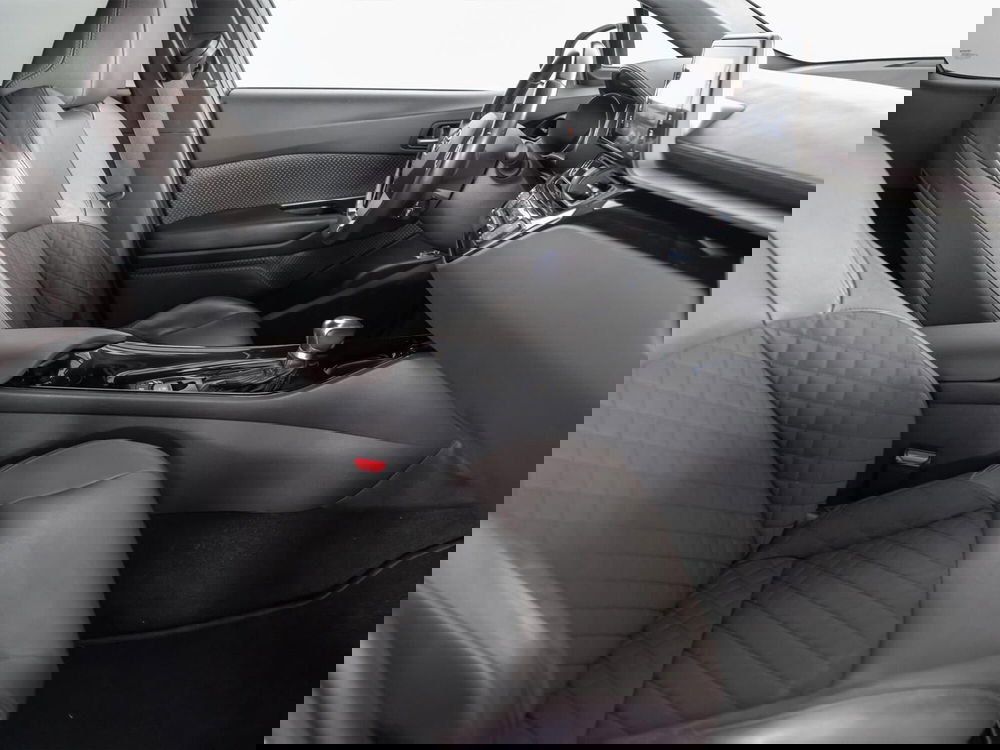Toyota Toyota C-HR usata a Foggia (7)