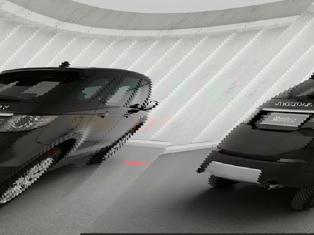 Land Rover Discovery Sport usata a Milano (2)