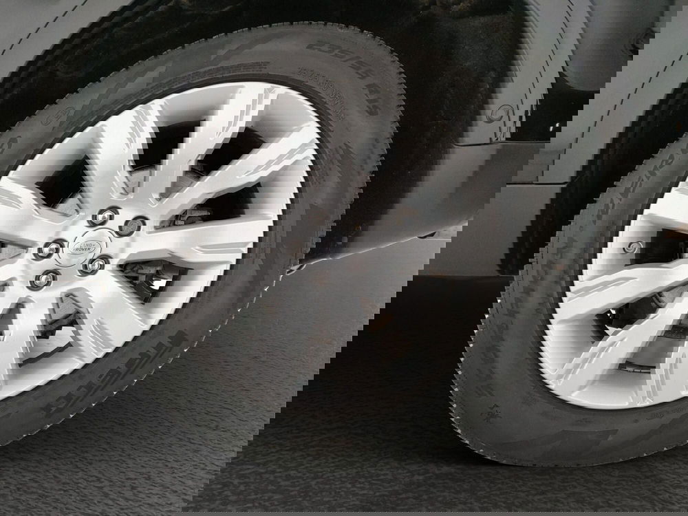 Land Rover Discovery Sport usata a Milano (9)