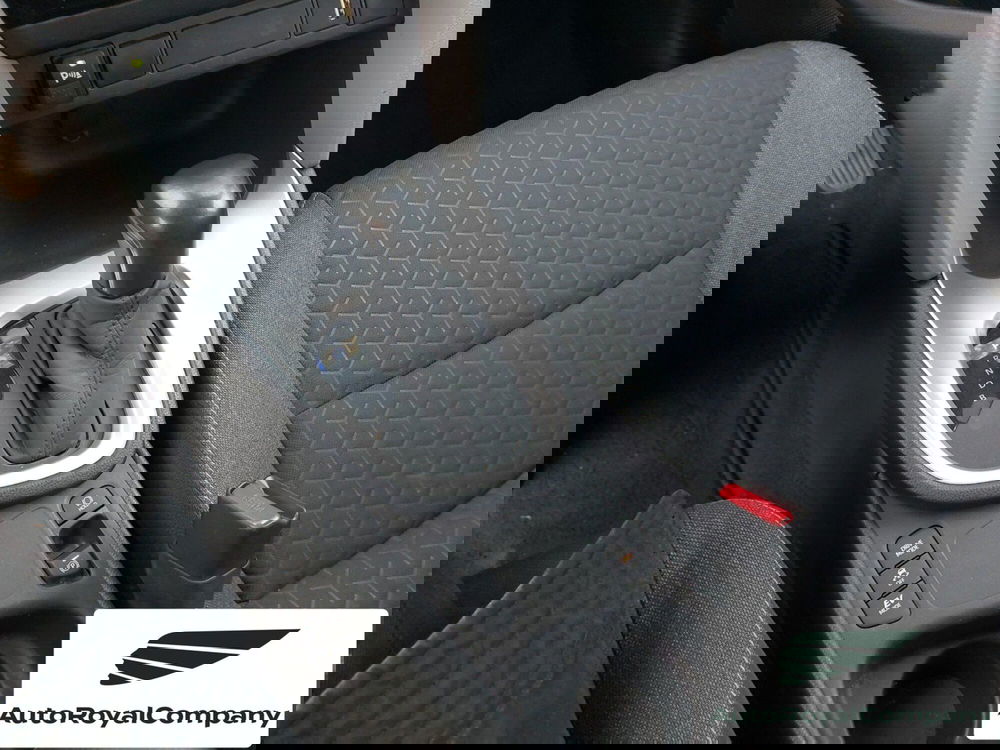 Toyota Yaris Cross usata a Roma (12)