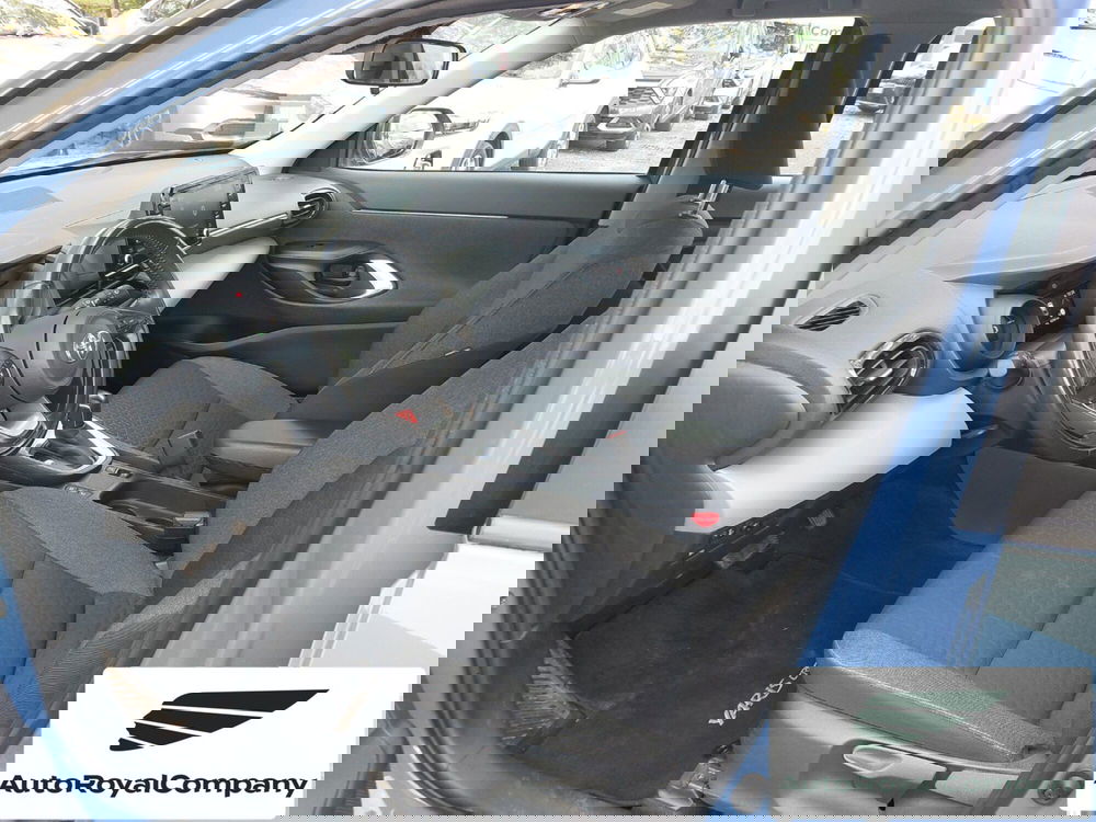 Toyota Yaris Cross usata a Roma (8)