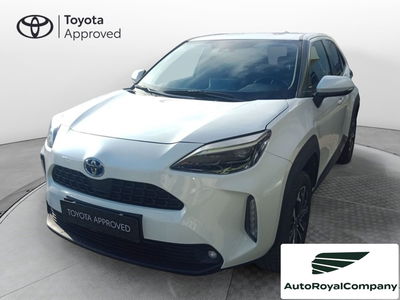 Toyota Yaris Cross 1.5 Hybrid 5p. E-CVT AWD-i Trend del 2021 usata a Roma