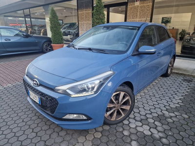 Hyundai i20 1.2 84 CV 5 porte Econext Comfort del 2017 usata a Verbania