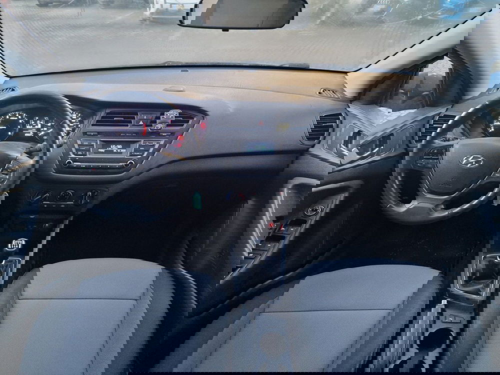 Hyundai i20 usata a Verbano Cusio Ossola (2)