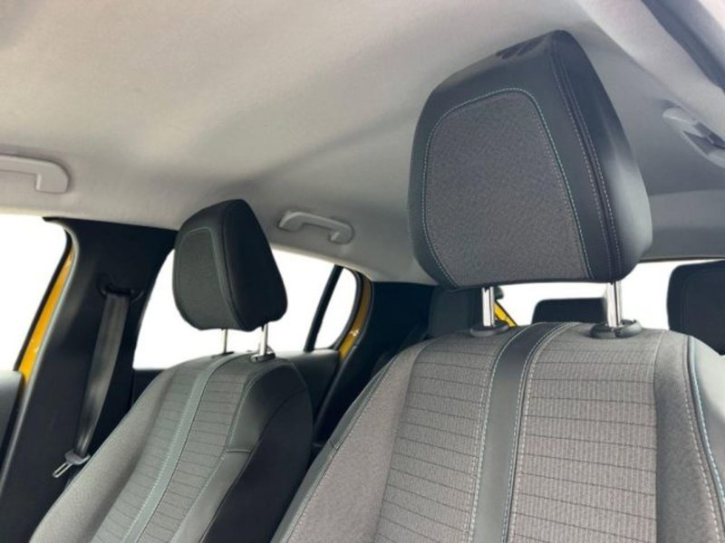 Peugeot 208 usata a Lecce (14)