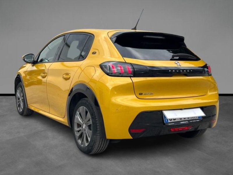 Peugeot 208 usata a Lecce (3)