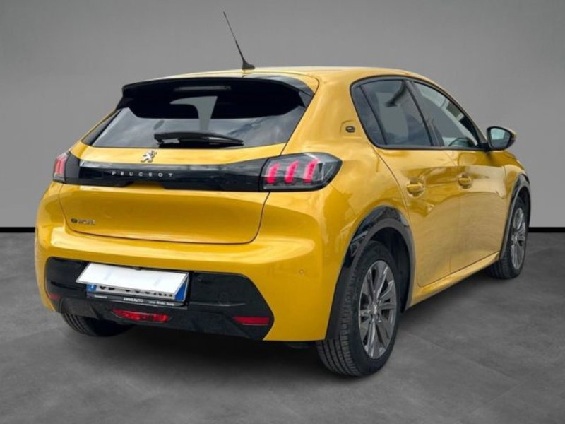 Peugeot 208 usata a Lecce (5)