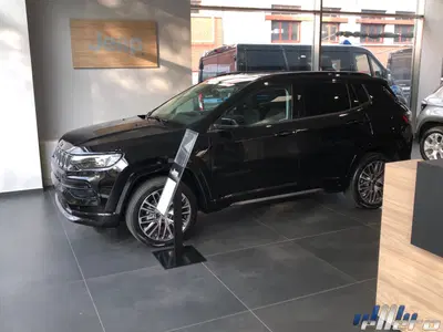 Jeep Compass 1.5 turbo t4 mhev Summit 2wd 130cv dct nuova a Mondovi'