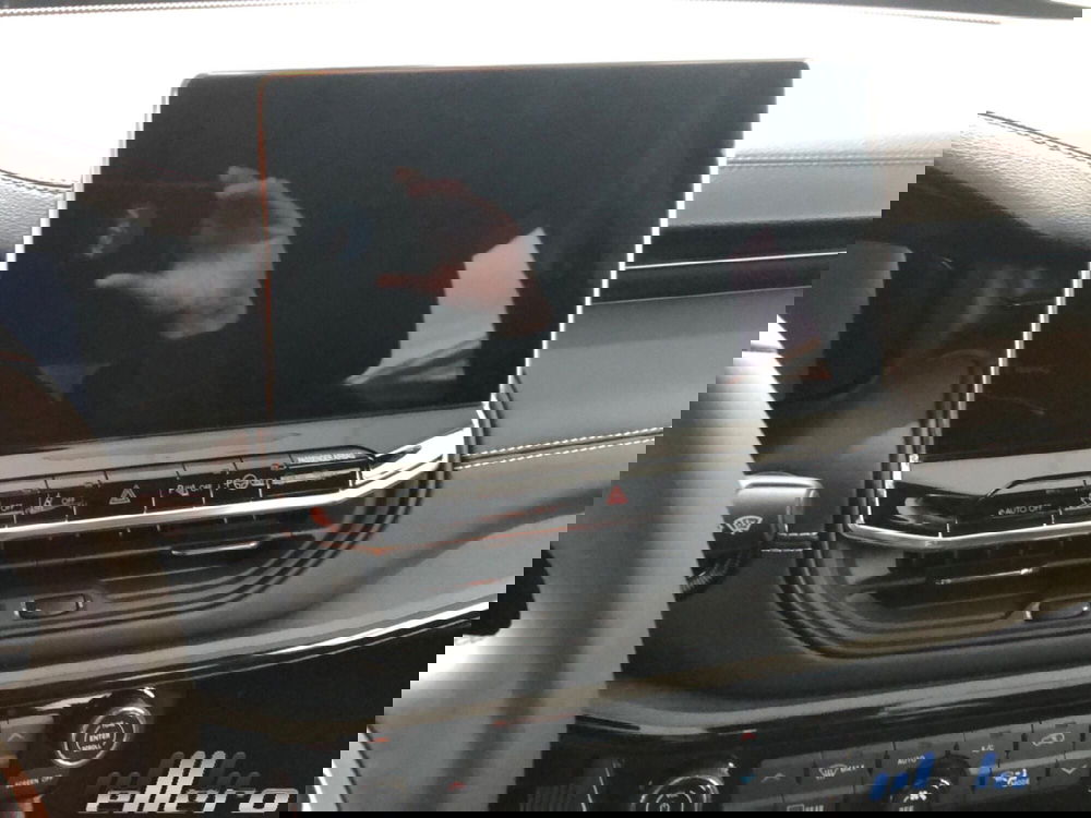 Jeep Compass nuova a Cuneo (15)