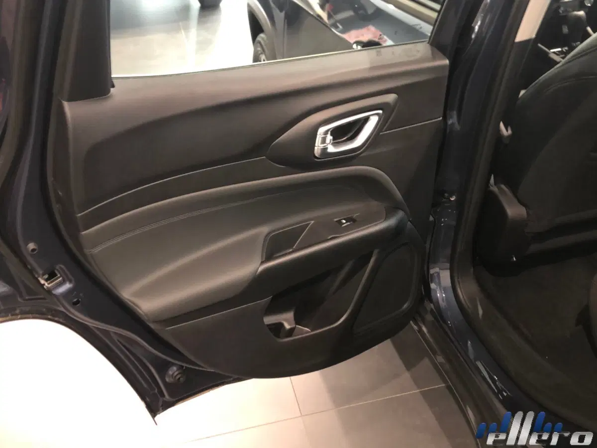 Jeep Compass nuova a Cuneo (19)