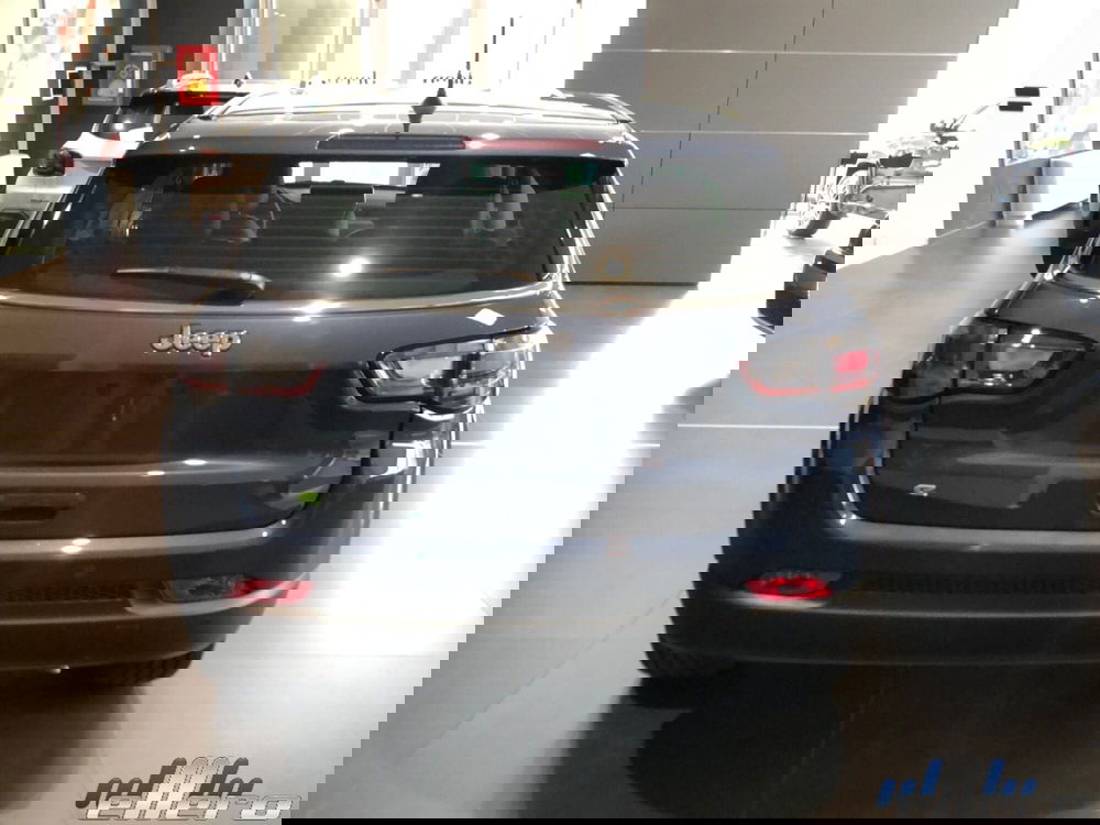 Jeep Compass nuova a Cuneo (6)