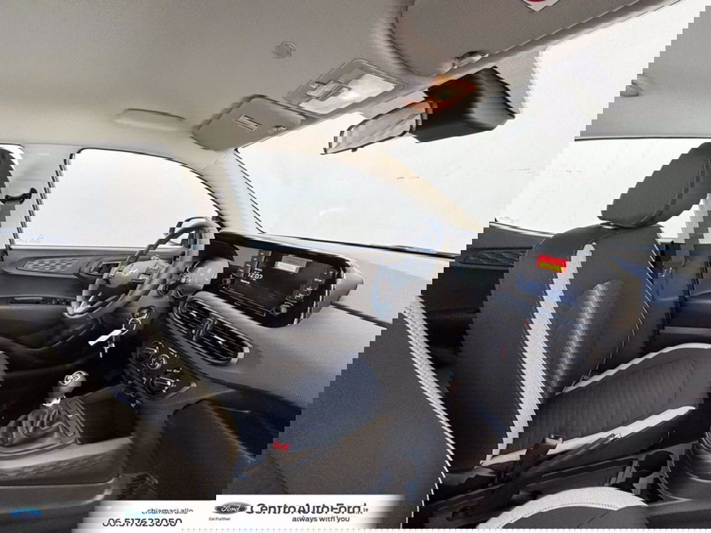 Hyundai i10 nuova a Roma (6)