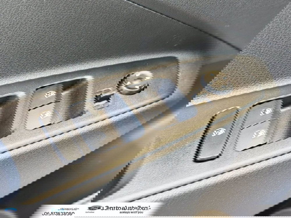 Hyundai i10 nuova a Roma (19)