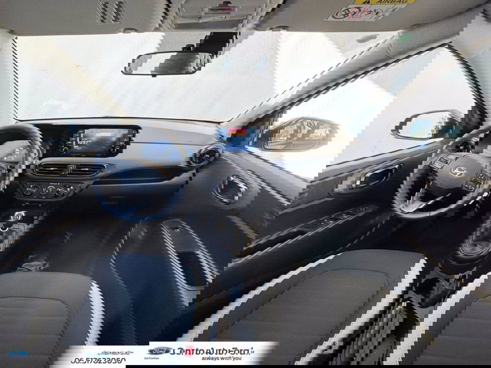 Hyundai i10 nuova a Roma (10)