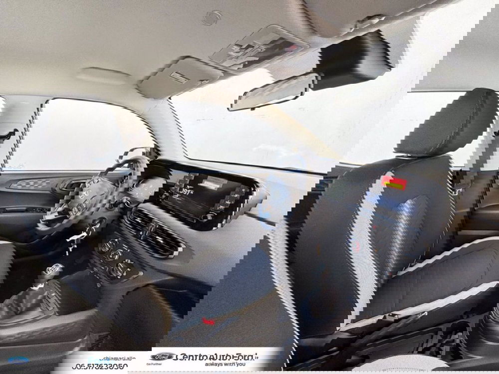 Hyundai i10 nuova a Roma (6)