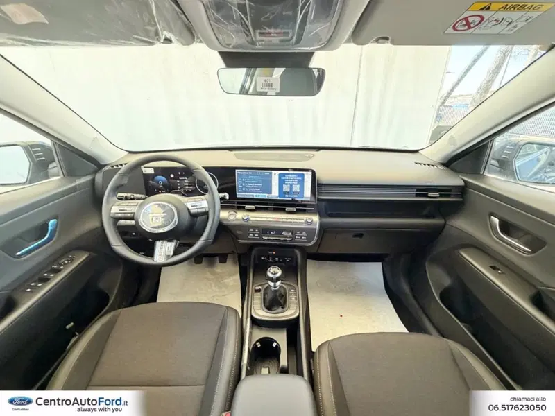 Hyundai Kona nuova a Roma (10)