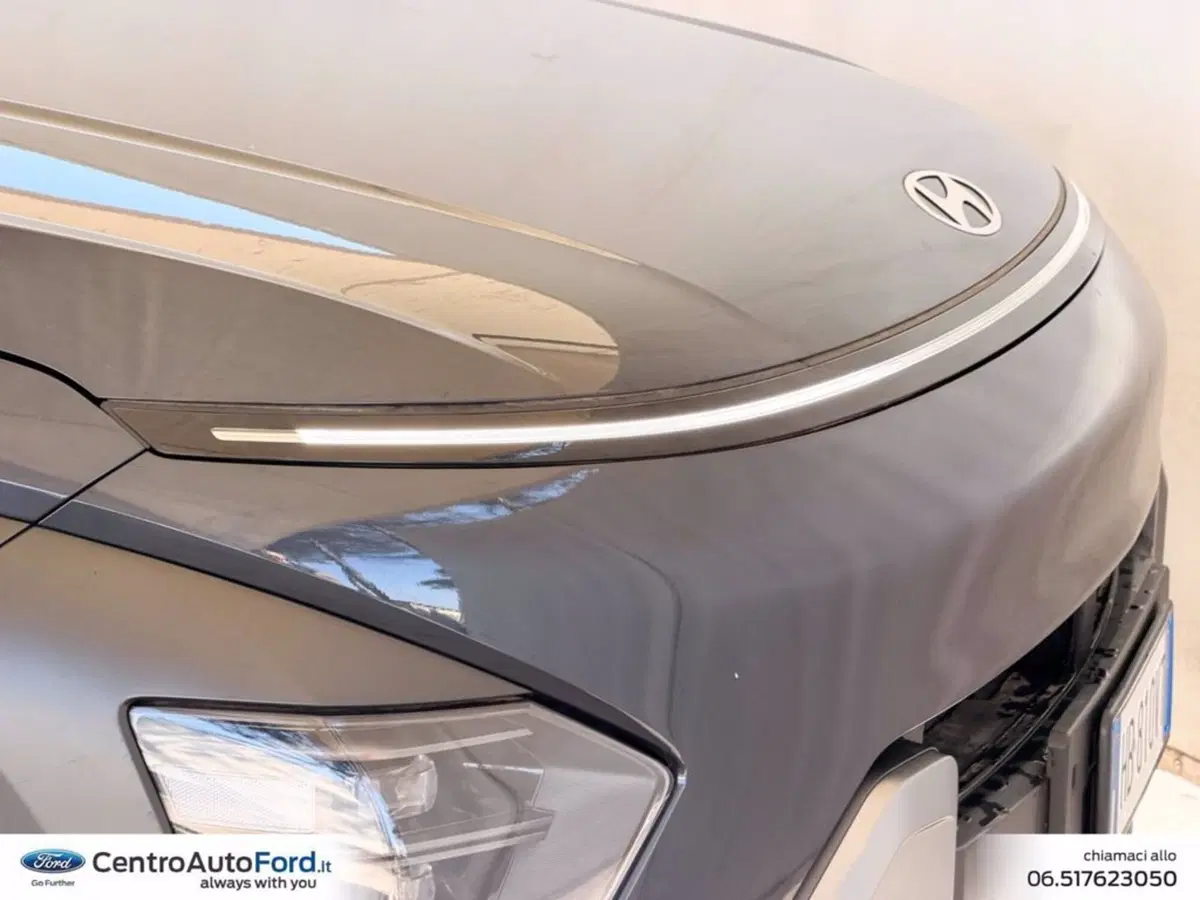 Hyundai Kona nuova a Roma (13)