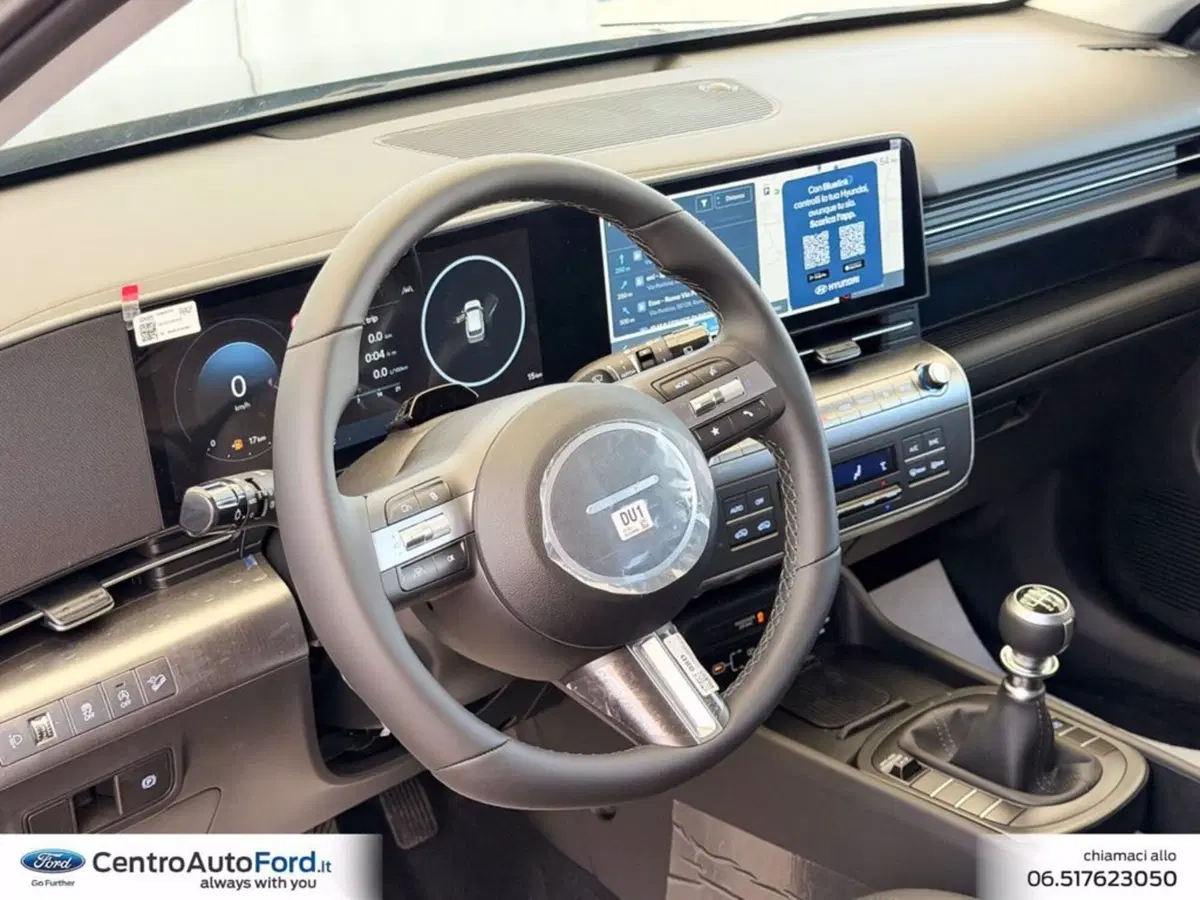 Hyundai Kona nuova a Roma (18)