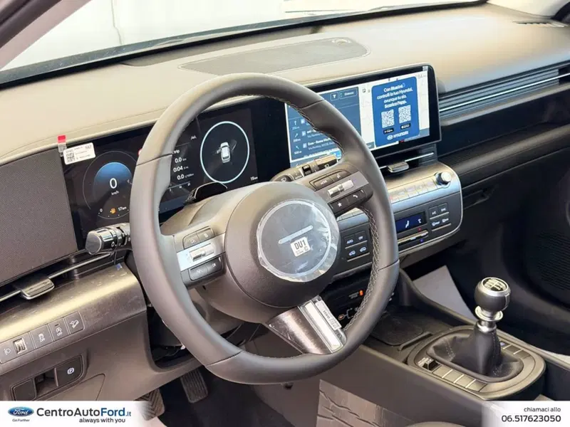 Hyundai Kona nuova a Roma (18)