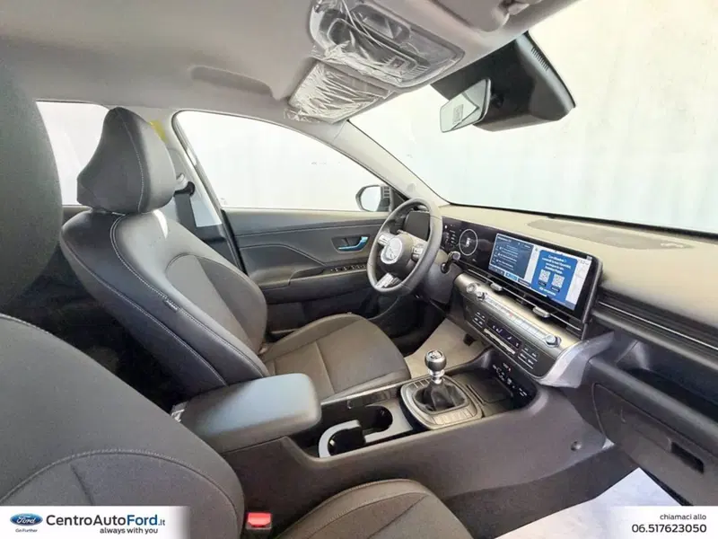 Hyundai Kona nuova a Roma (6)