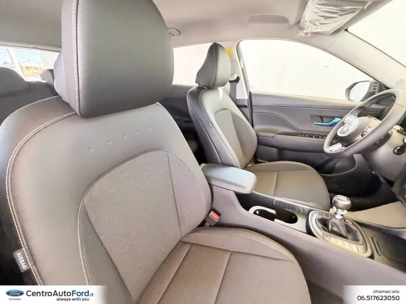 Hyundai Kona nuova a Roma (7)