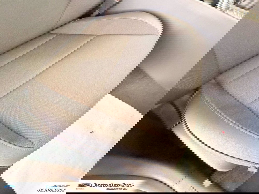 Hyundai Kona nuova a Roma (8)