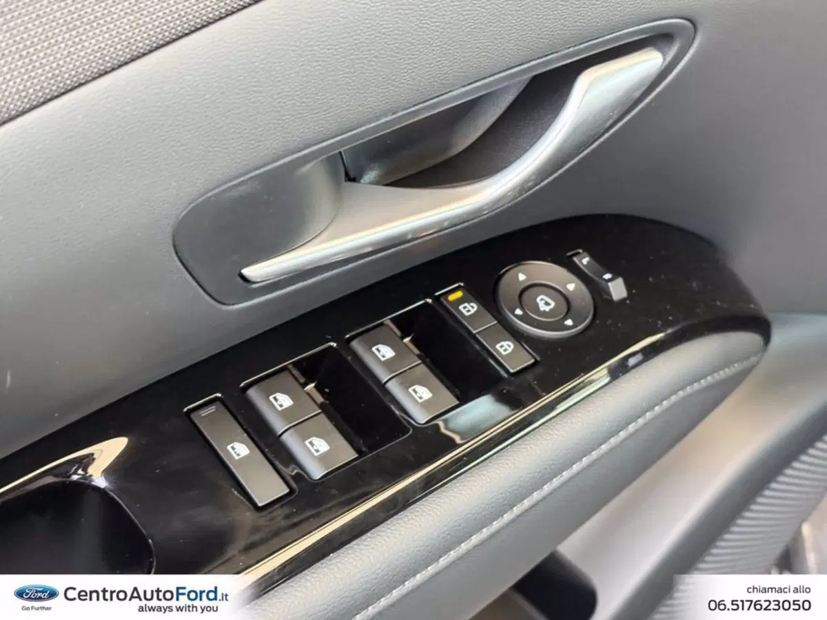 Hyundai Tucson nuova a Roma (19)