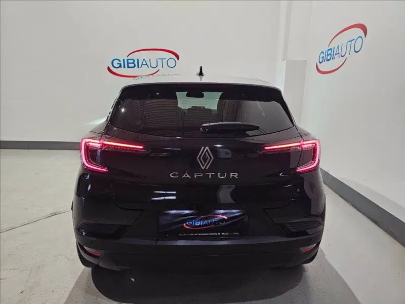 Renault Captur usata a Palermo (8)