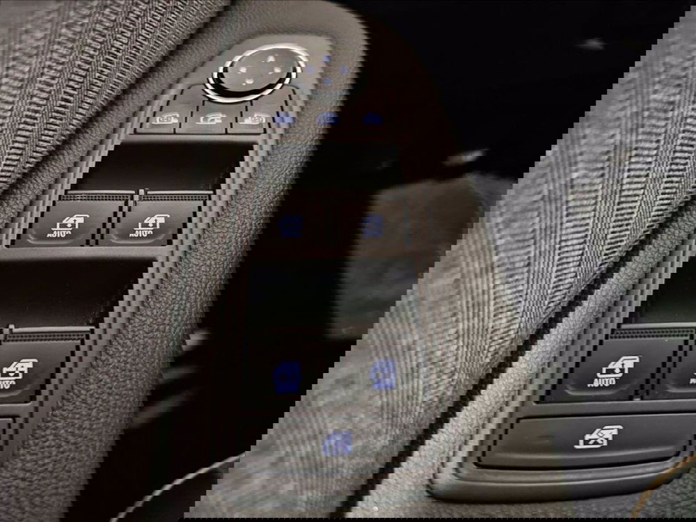 Renault Clio usata a Palermo (14)