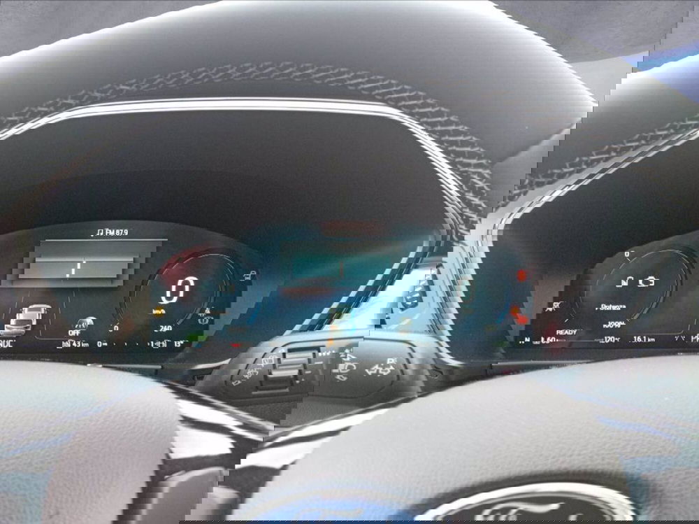 Ford Kuga nuova a Milano (13)