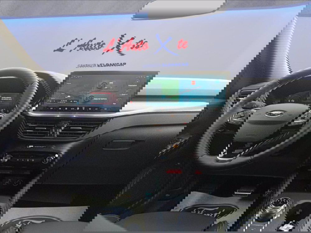 Ford Kuga nuova a Milano (14)