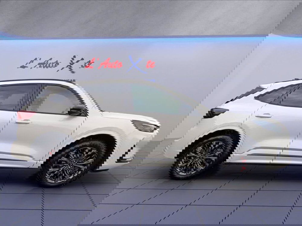 Ford Kuga nuova a Milano (8)