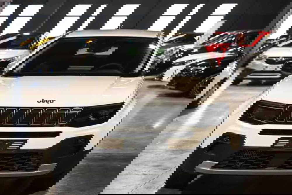 Jeep Avenger nuova a Torino (2)