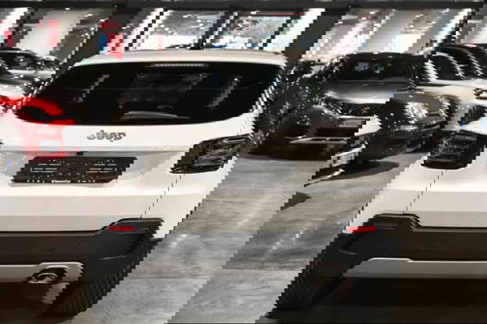 Jeep Avenger nuova a Torino (5)