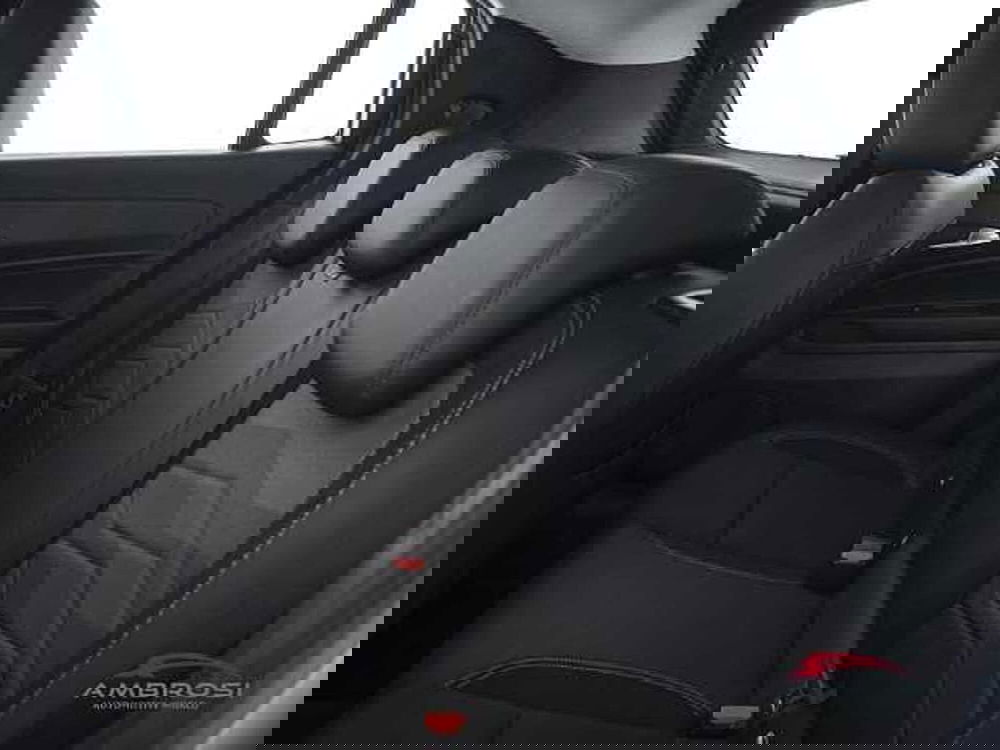 Jeep Avenger usata a Viterbo (10)