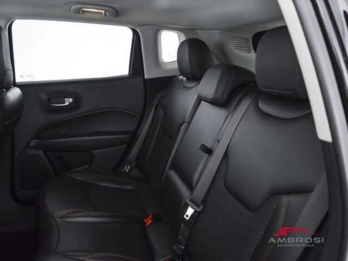 Jeep Compass usata a Viterbo (10)
