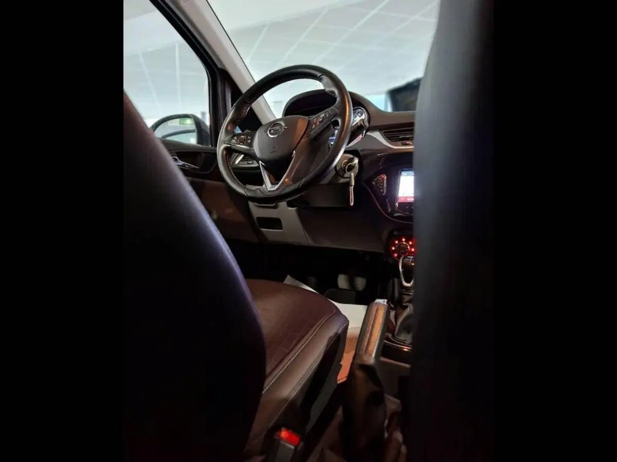 Opel Corsa usata a Torino (12)