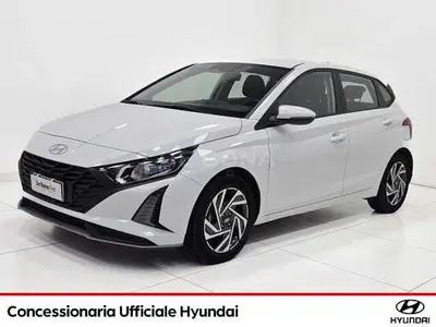 Hyundai i20 1.2 mpi Connectline 79cv mt del 2024 usata a Vicenza