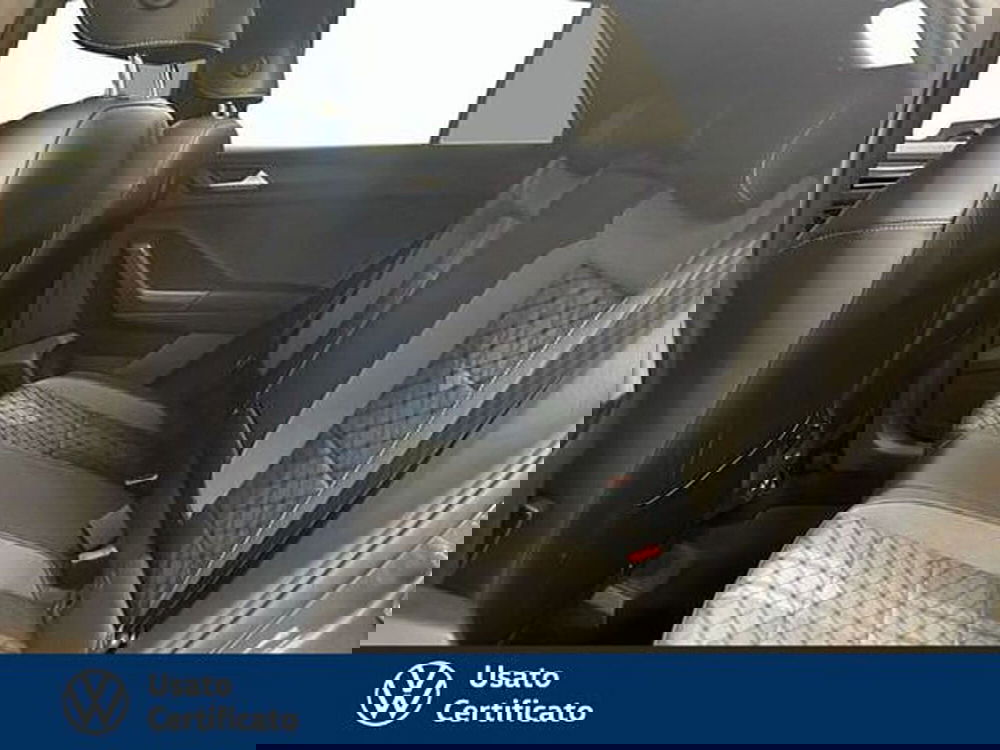 Volkswagen T-Roc usata a Vicenza (12)