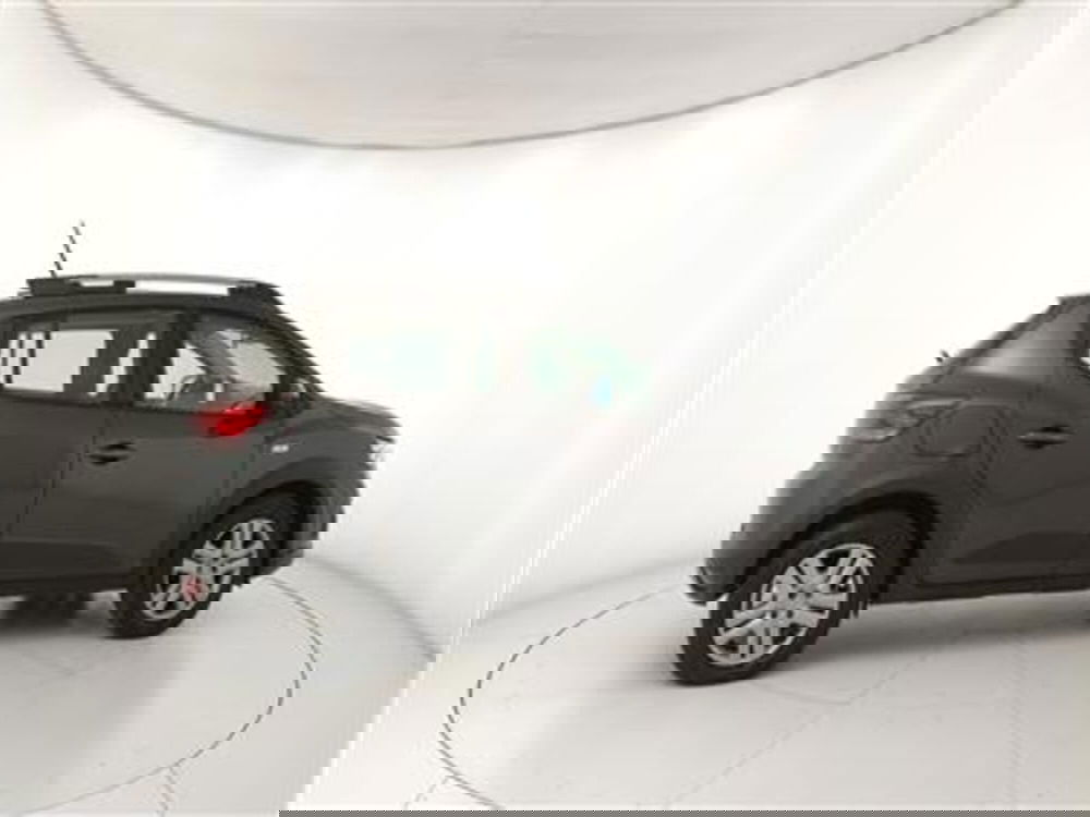 Dacia Sandero usata a Bari (8)