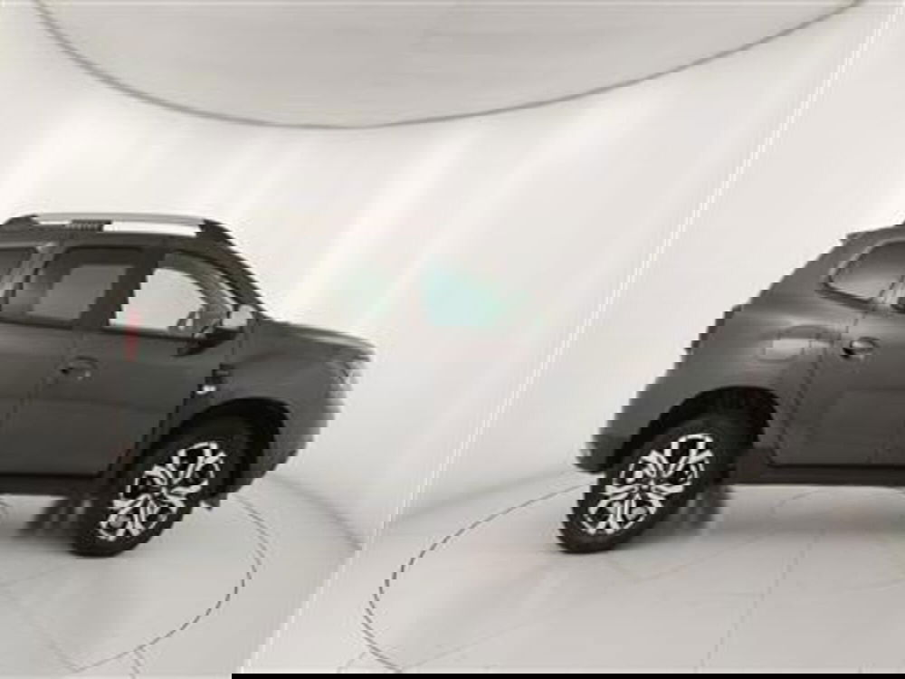 Dacia Duster usata a Bari (9)