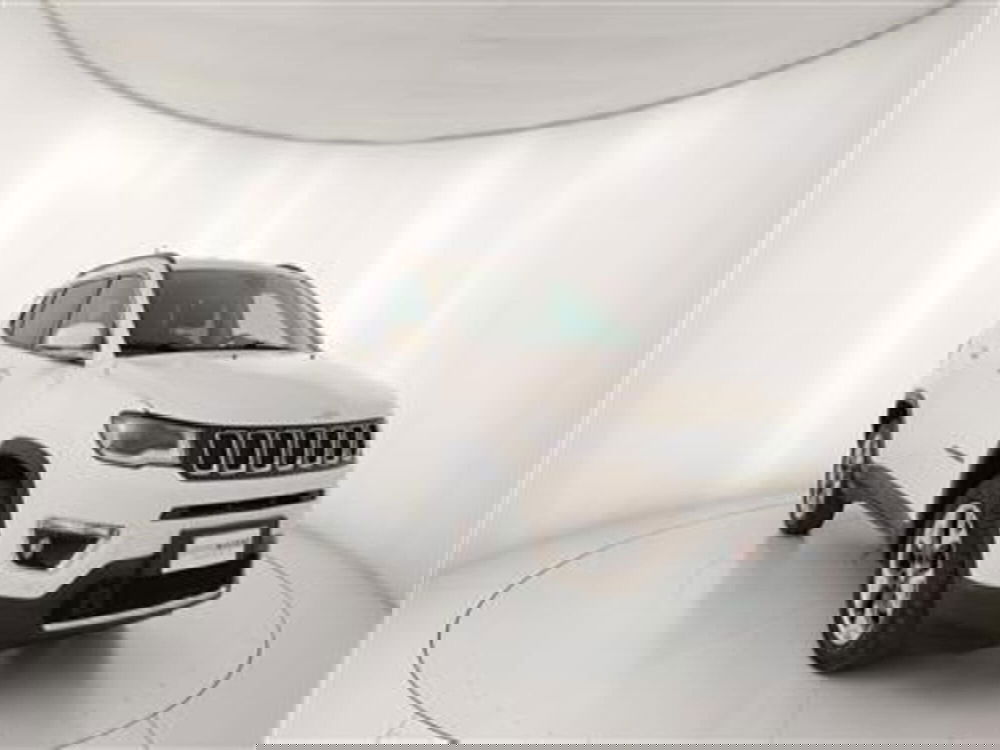 Jeep Compass usata a Bari (11)