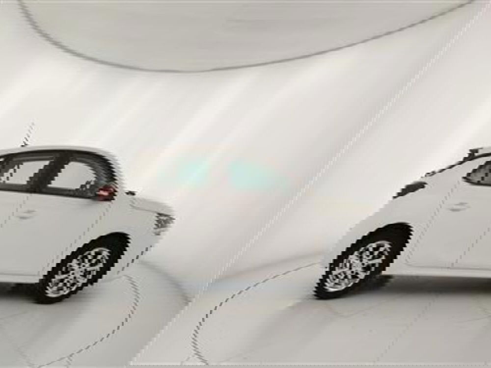 Opel Corsa usata a Bari (9)