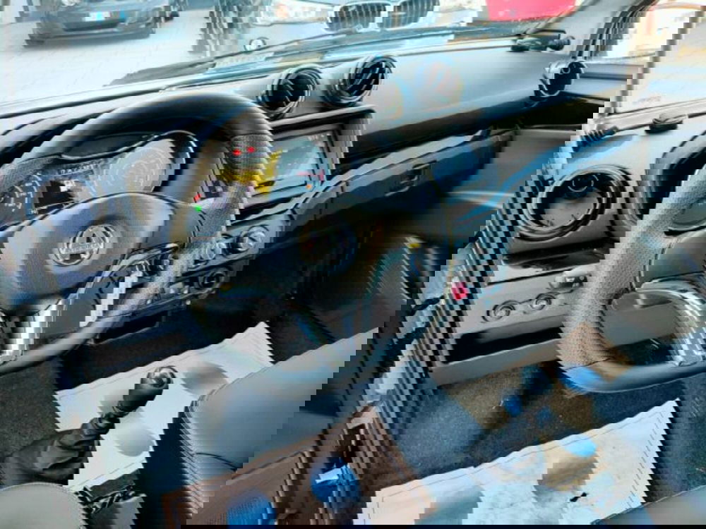 Aixam City 482 nuova a Firenze (10)