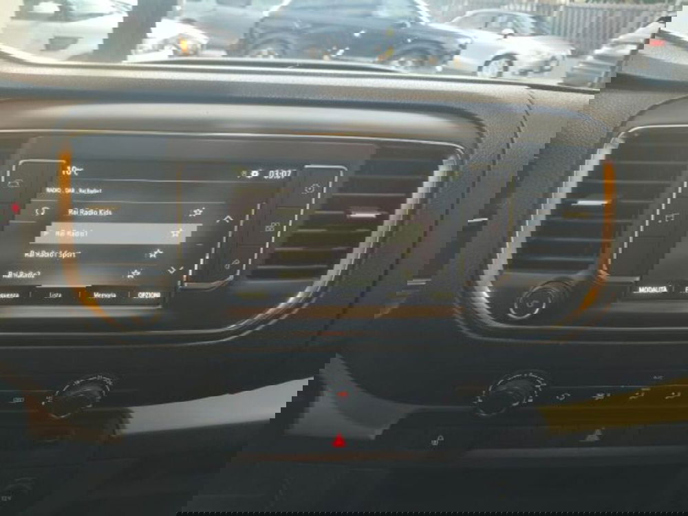 Opel Zafira Life usata a Firenze (16)