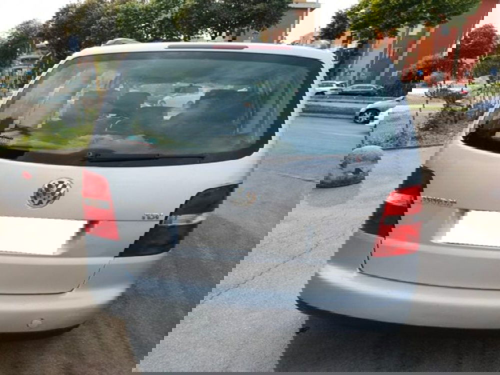 Volkswagen Touran usata a Firenze (5)